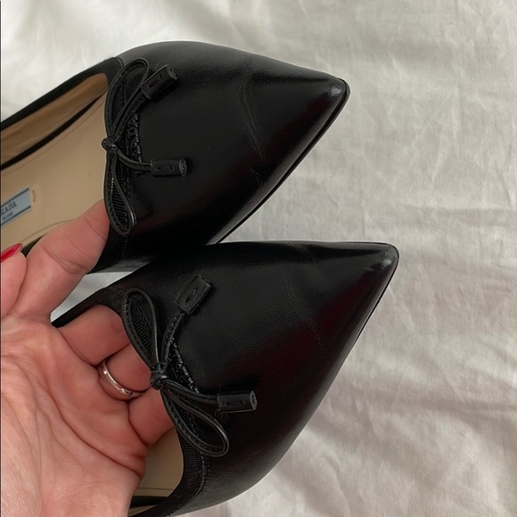 Authentic Prada Bow Logo Pointed Toe Flat - Picture 7 of 7